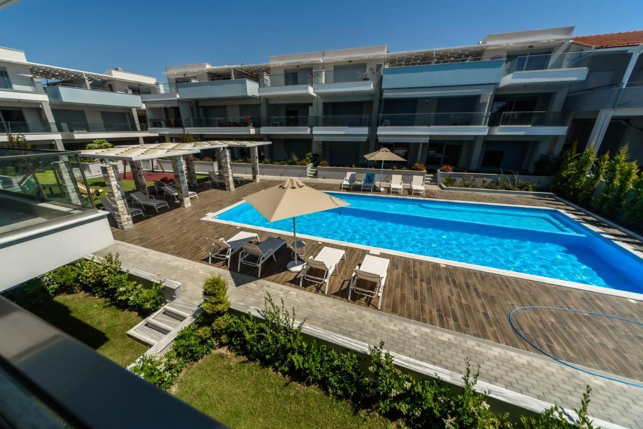 Itaka Familiy Apartments - Halkidiki Suites Com Nikiti  Zewnętrze zdjęcie