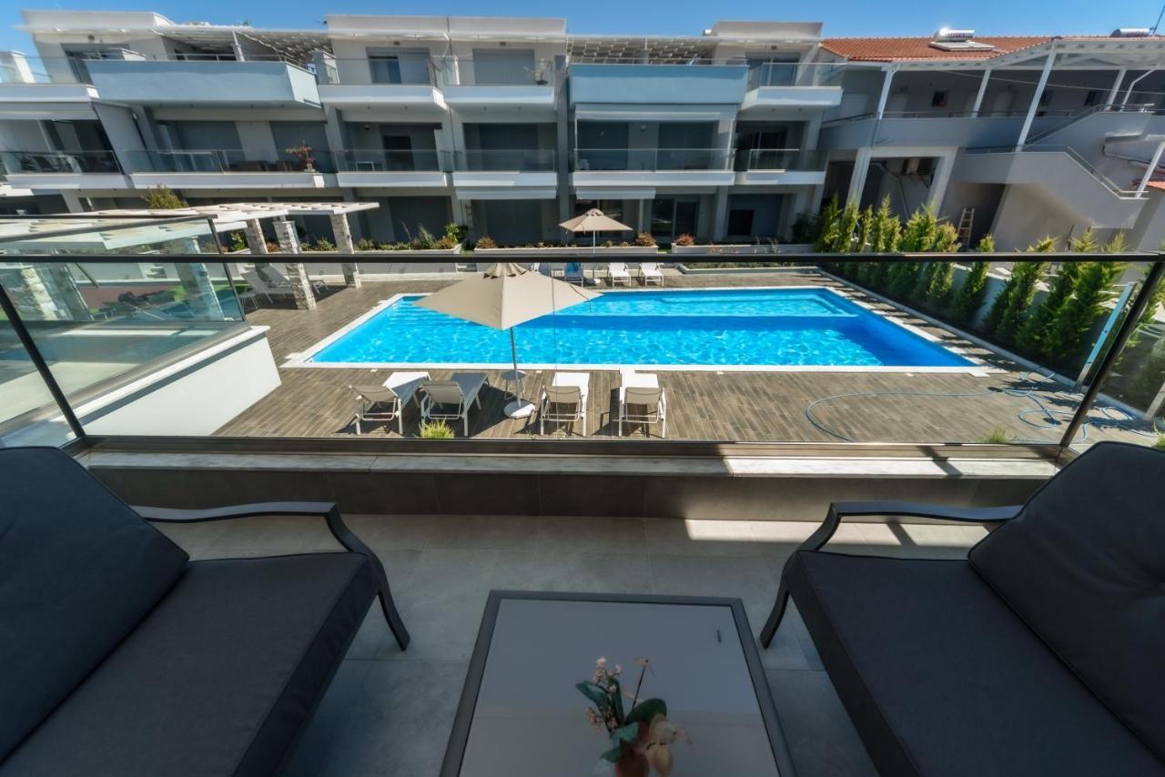 Itaka Familiy Apartments - Halkidiki Suites Com Nikiti  Zewnętrze zdjęcie