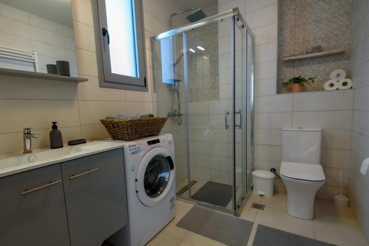 Itaka Familiy Apartments - Halkidiki Suites Com Nikiti  Zewnętrze zdjęcie