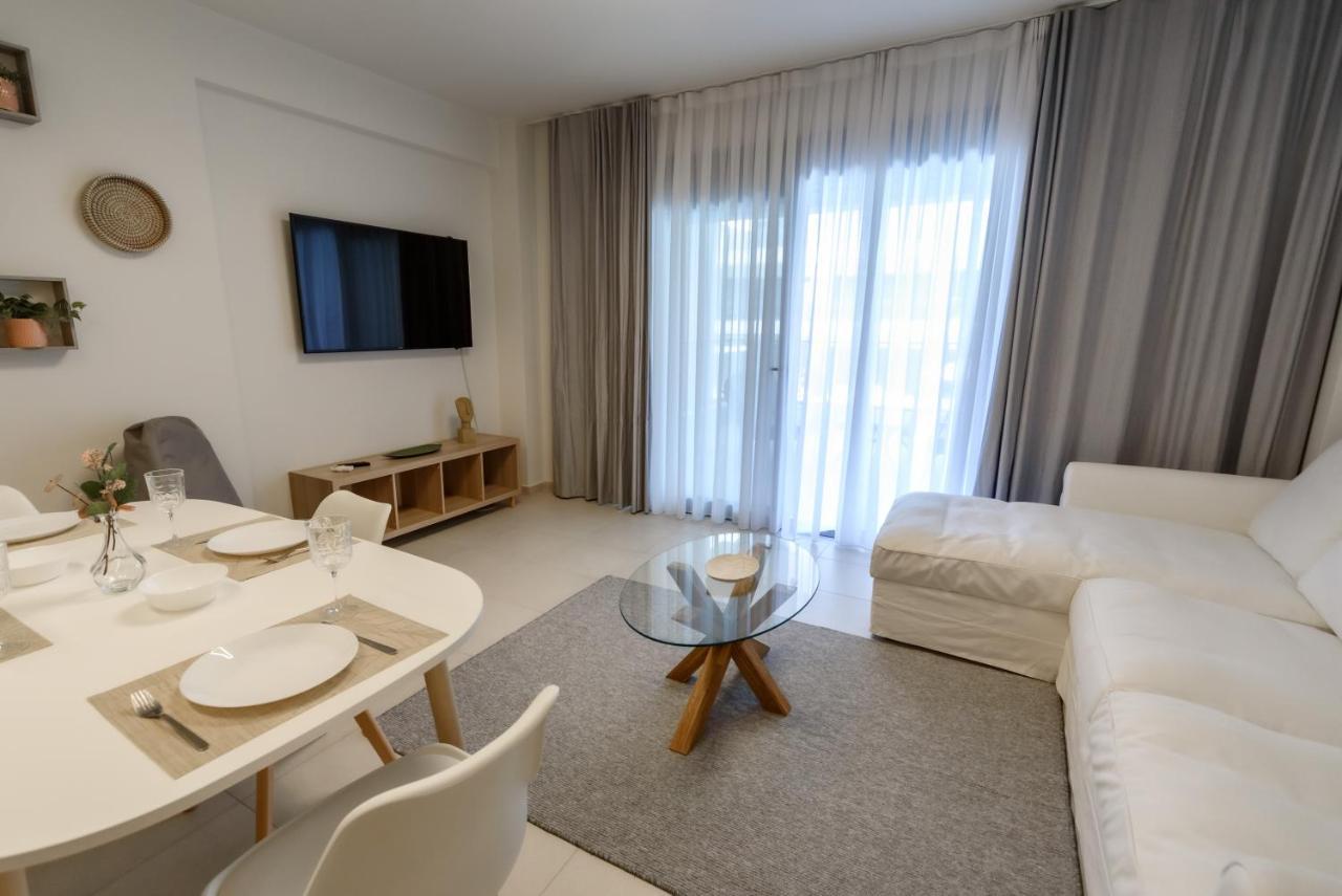 Itaka Familiy Apartments - Halkidiki Suites Com Nikiti  Zewnętrze zdjęcie