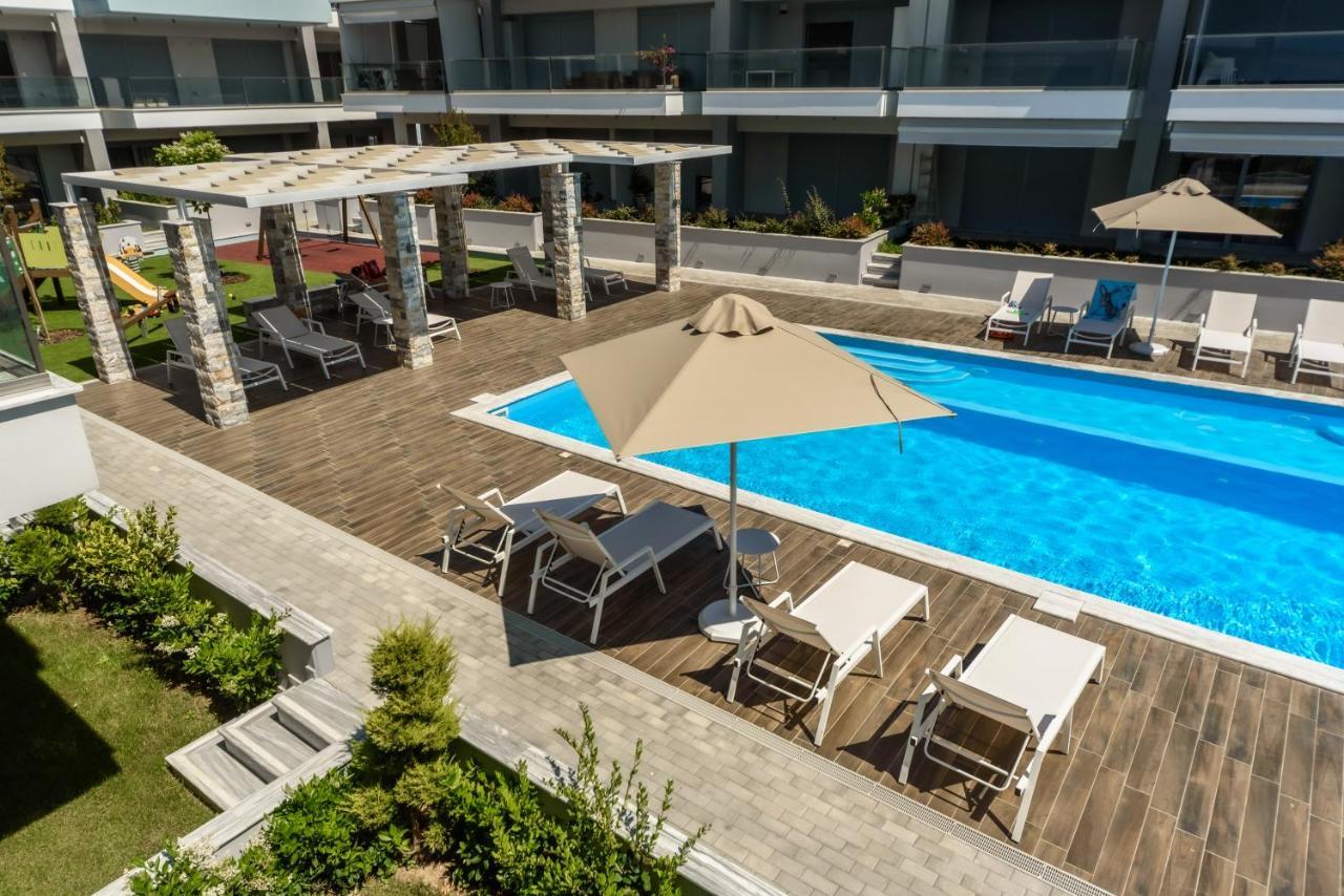 Itaka Familiy Apartments - Halkidiki Suites Com Nikiti  Zewnętrze zdjęcie
